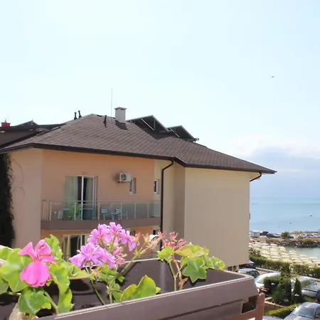 Casa de hóspedes Amadeus Nesebar